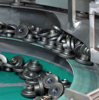 mcv3 Buchsenzuführung