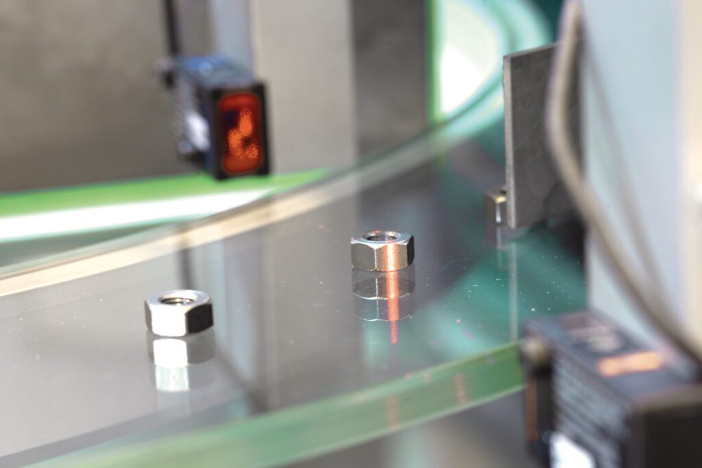 Dimac mcv5 glass table